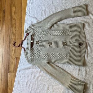 Women’s cable sweater